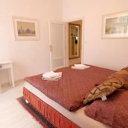 Velky 3i Apartman V Centre Mesta Apartment Bratislava